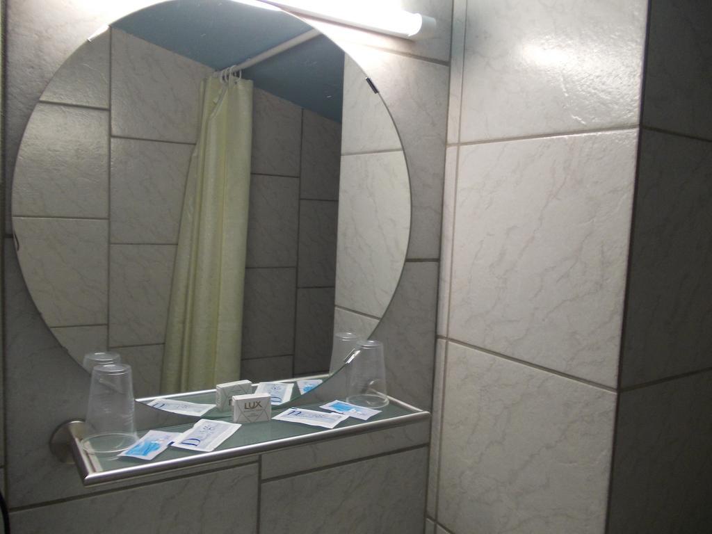 Hotel Im Bahnhof Passau Habitación foto